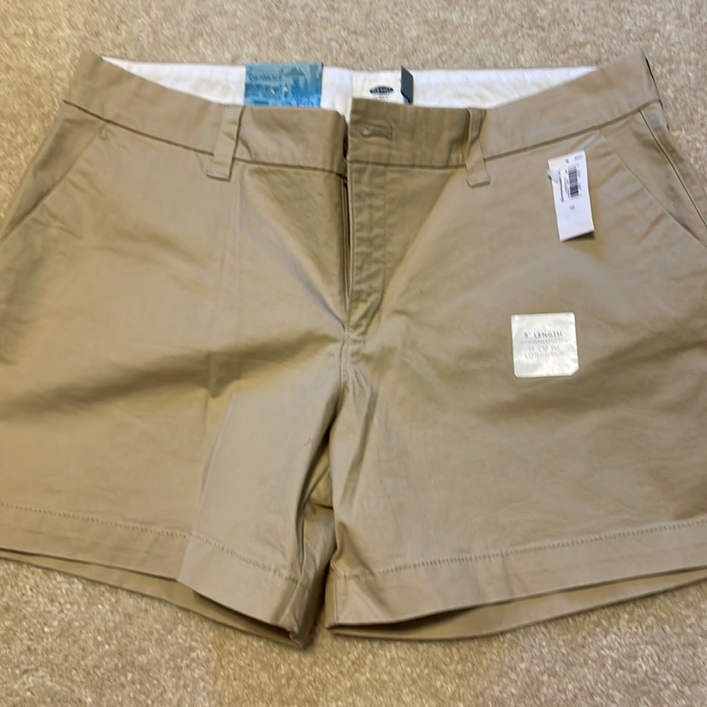 Old Navy 5” Length Size 10